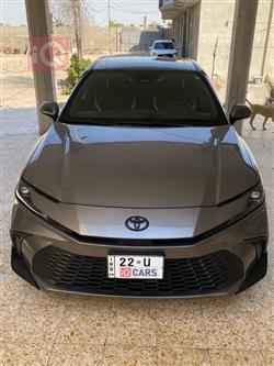 تۆیۆتا کامری